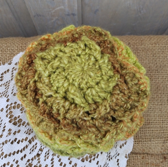 Vintage Handmade Crochet Hat - Picture 3 of 4
